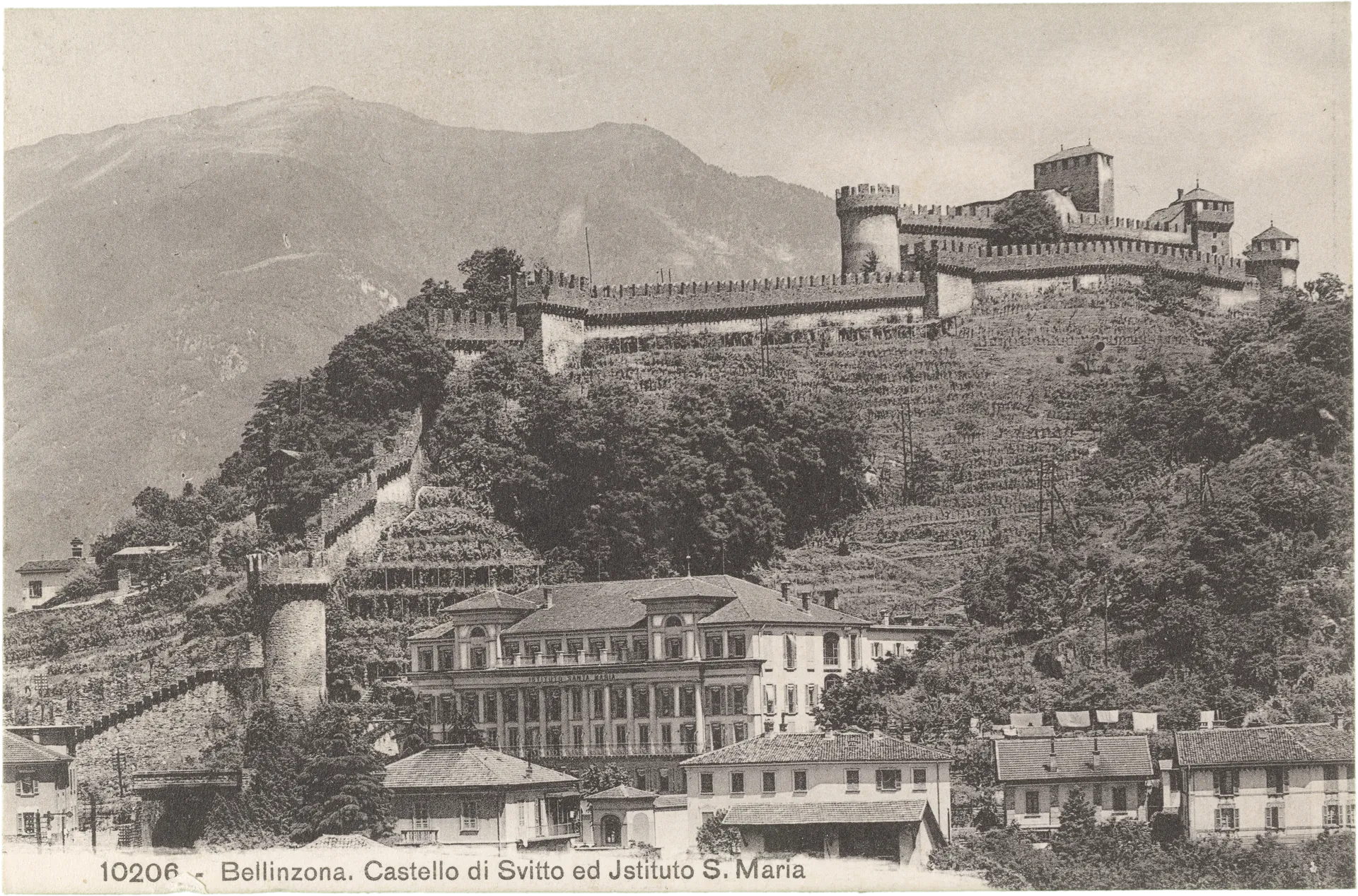 Bellinzona. Castello di Svitto ed Jstituto S. Maria – Vorderseite